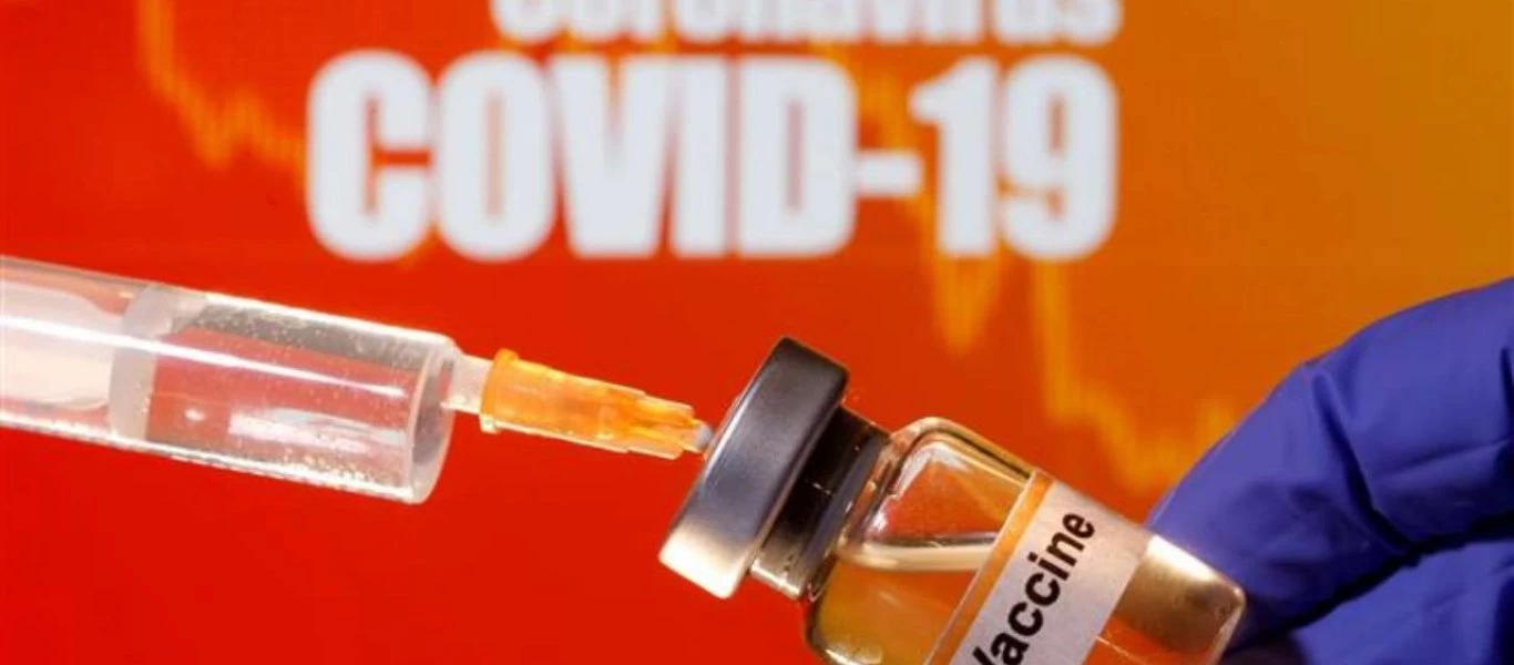 FDA: Μάσκες και μετά τον εμβολιασμό! - Άγνωστο εάν το εμβόλιο της Pfizer σταματά την αλυσίδα μετάδοσης του COVID-19